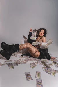 MhiaCorleone Godde$$ loves ca$$h piggy Foto 6