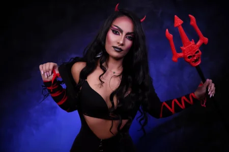 NovaDiamond My evil and naughty side Foto