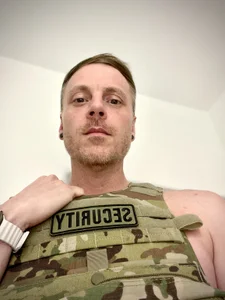 me as your close protection detail ;) od SilentLukas  fotka