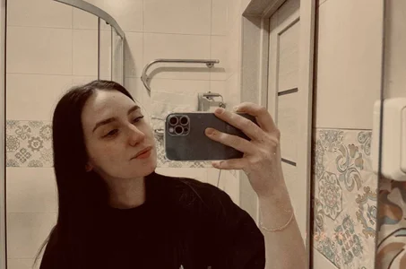 Public de Midnight_Siren  2 Imagens