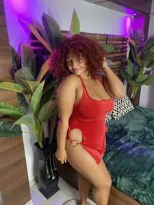 CelesteBailey Afro Style Pic 4