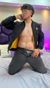 Noah_Wiliams Public Εικόνα 2