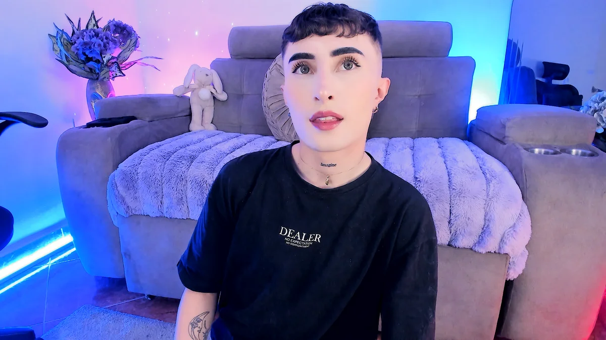 SebastianHilton 님의 트렌드 중인 사진  1995개