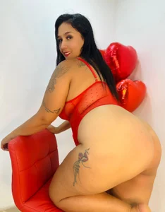 Rose_monroee Valentine's Pic 4