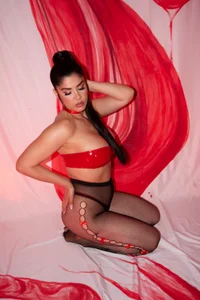 Lady in red de SunnyRivers  7 photos