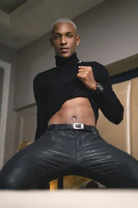 Adam_Byker Public 사진 3