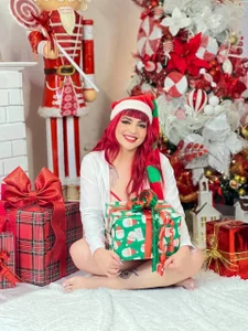 sally10_35 MERRY CHRISTMAS 😍💫✨ Pic 3