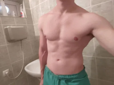 LucaEdwards Public Fotka 2