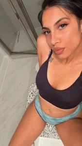 Liyah_19 Public Pic 3