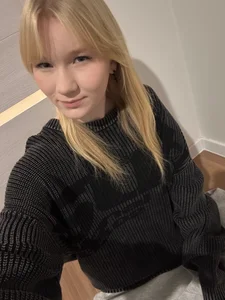 🍈This sweater was custom-knitted for me de KoriMelon Foto 4