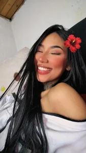hanna_hayashi_ 🌸 Foto 4