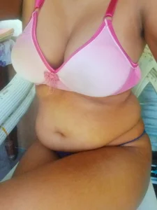 Zaraangle My sexy body Foto