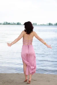 Bonnie_Naughtyy Beauty is near. Foto 3