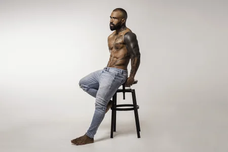 Brock_hurn1のmy 🤤👹😈の 2枚の写真