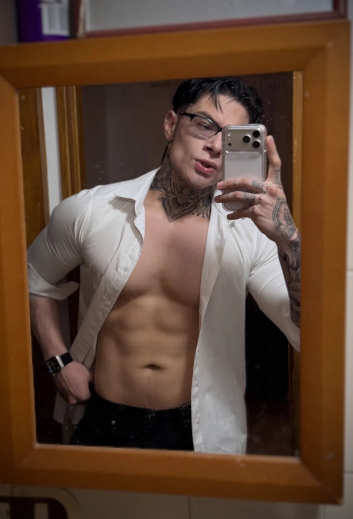 DennisWalkerr 님의 트렌드 중인 사진  7963개