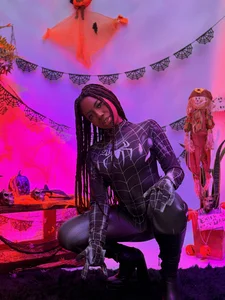 Raquel_jones Kiss Me, Spider🎃 Pic 2