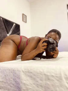 ZahhyFrequency Shooties 🎬🔥 Immagine  5