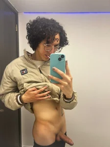 Orlandodcn_69 NAKED:$ Foto 4