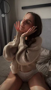 HellPeach Sunny album 사진 5