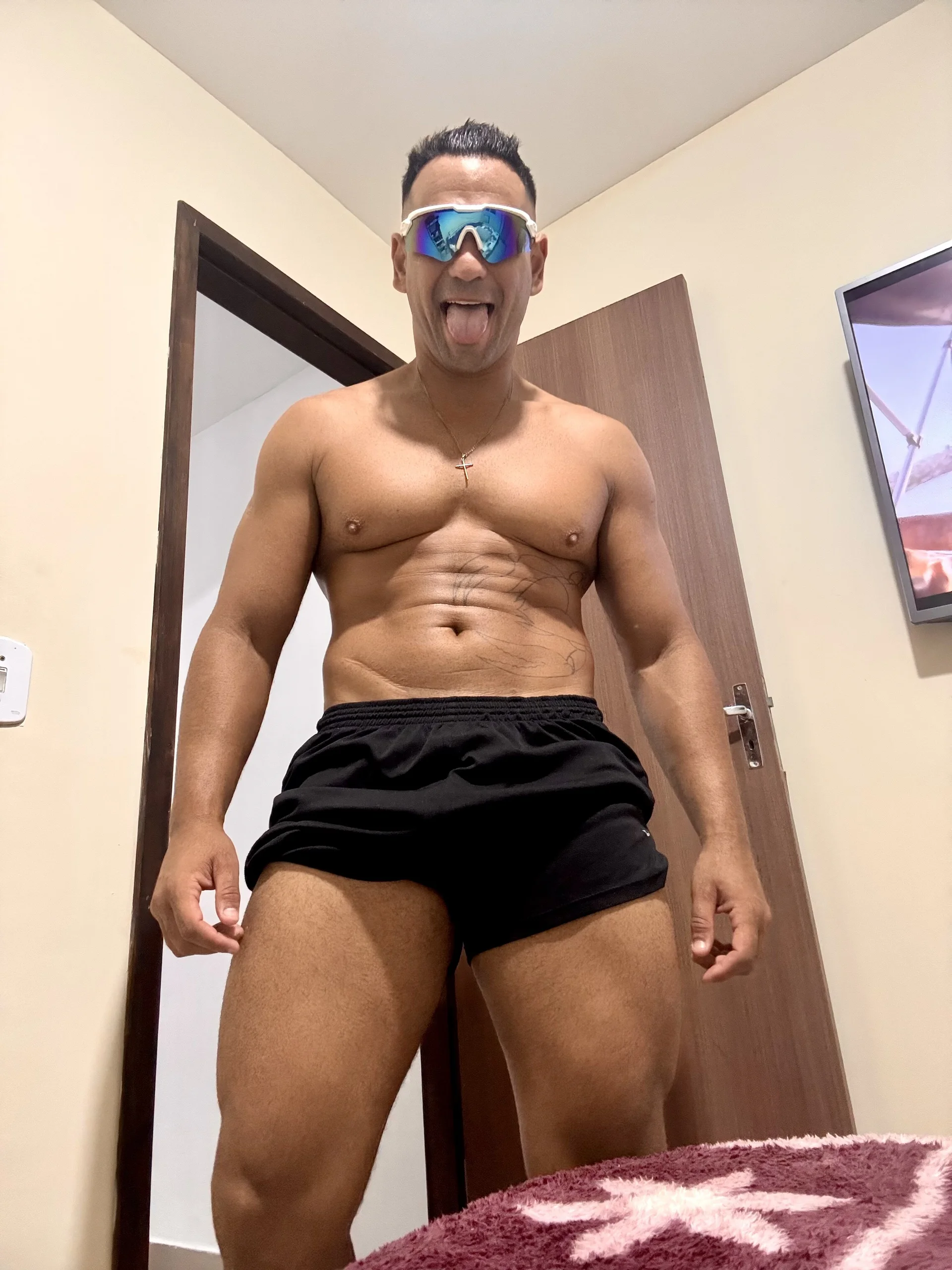 cricixus09: Public ( 2 фото)