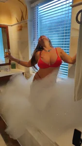 Alimela Kisss Εικόνα 2