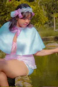 _Bella_7 Public  5টি ছবি