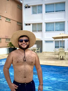 RoyBaker_ This is ROY Foto 6