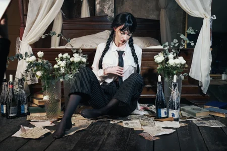 JoYung Gothic mood! টি ছবি