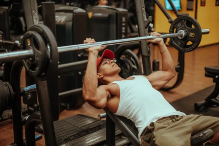 Adambrocs1のcolombian hunk boyの 8枚の写真