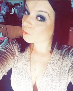 NaughtyWifeUK Public Bilde 4