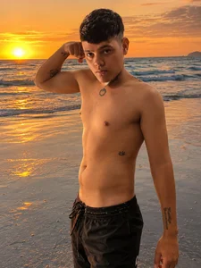leonel_bigcum a beautiful sunset🔥 Bilde 2