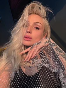 necroblonde's photo