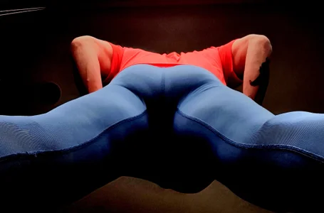 RubtoyのMe, headless :)の 2枚の写真