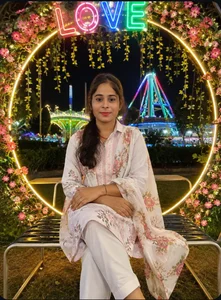 Hott_soniya Public Immagine  3