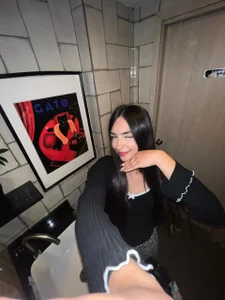 Public od valen_rendon  7 snímek