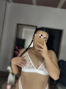 Laura_Med Lau😈🤤 Bilde 5