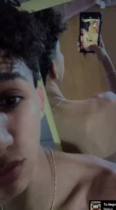 Davit de DAVIDT_  2 photos