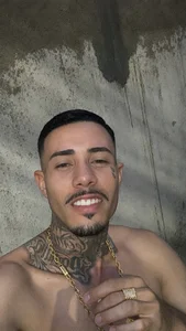 O único gostoso na plataforma de Bandido_gostosoo  3 Imagens