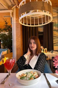 EmiliaCoupleのEmiliaの 3枚の写真