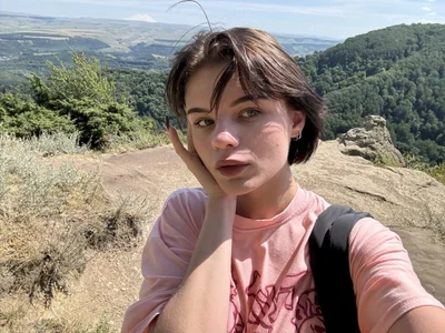 MimiLolll Public Foto 4