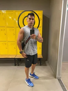 HarryDesirePublic Bild