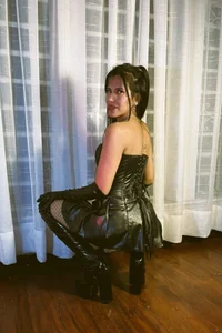 Annitarogers_ 🖤 🕸️ 🦇 🕷️ Foto