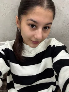 JasminKitany striped jasmine🖤🤍 Poză 5