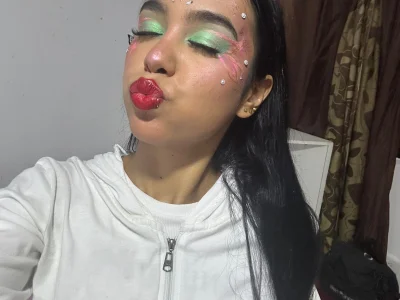 kyra_fox_の🧚🏽‍♀️の 2枚の写真