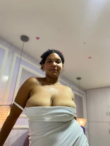 BellyBigBoobsNice to meet you! ❤️💋 Bild 2