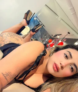 julietha_taylor Hey guys, you'll love it Immagine 