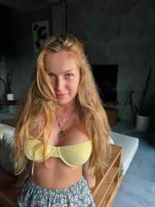 Battyredhair Me 😍 圖片 3