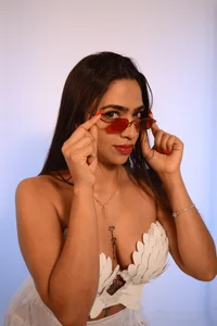 Sunglasses de MariamRivera_  3 Imagens