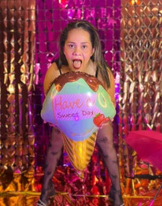 SilvyMontero Public slika