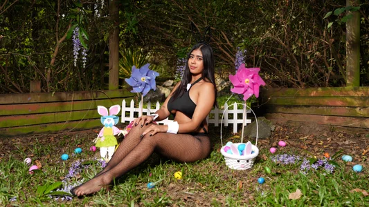 _aurora18_ HAPPY EASTER DAYS 🐰👄 Pic 6